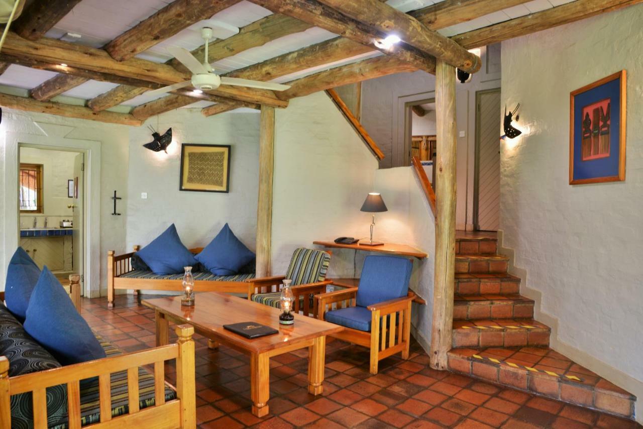 โลคูธูลา ลอดจ์ Bed & Breakfast วิกตอเรียฟอลส์ ภายนอก รูปภาพ